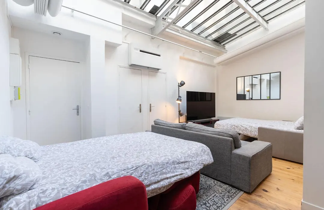 Loft House 3 Bedroom Bastille, Marais Ac By Lcc Agency-1